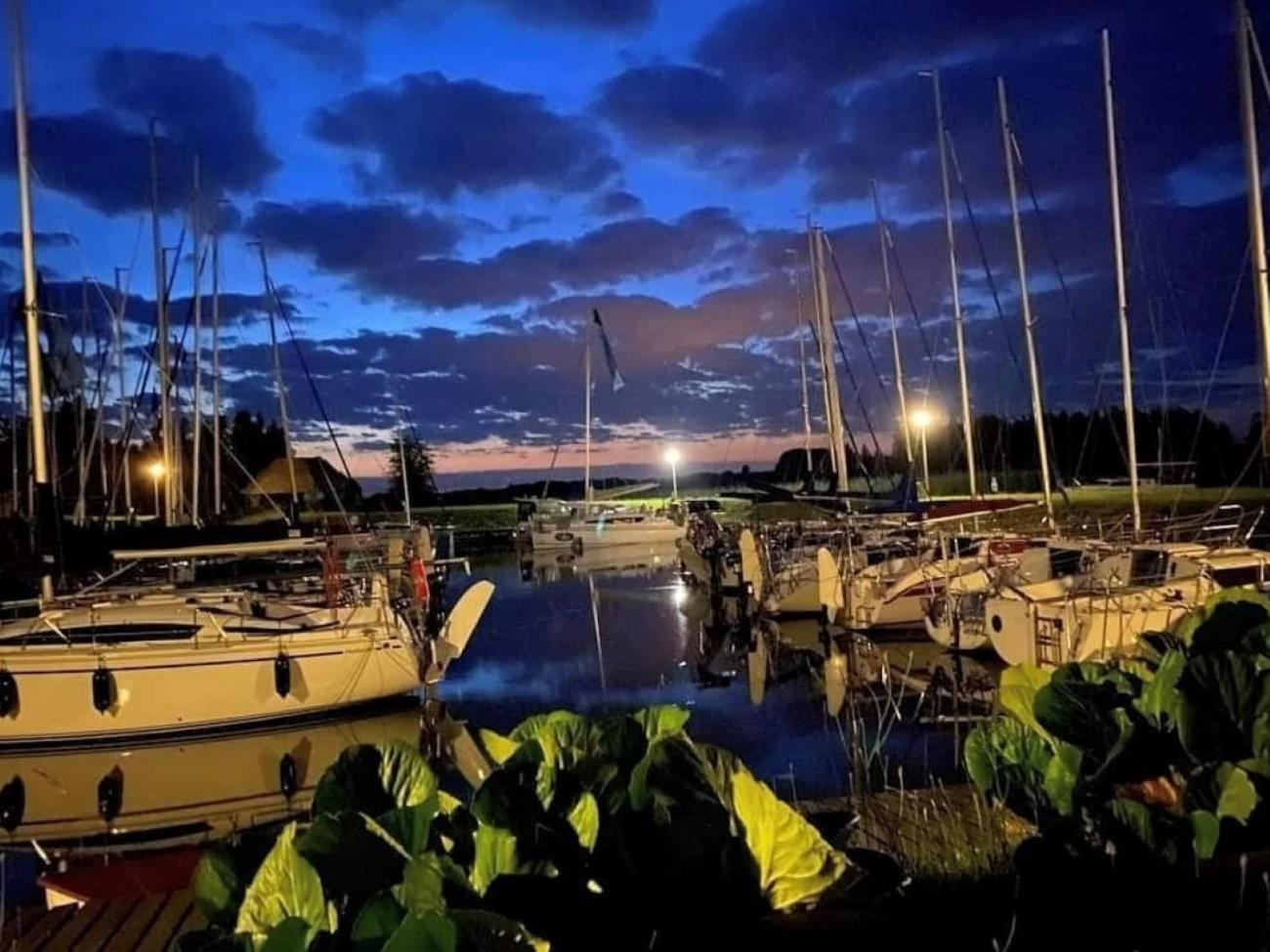 Hotel Marina Gorklo - Zurawi Kat Exteriér fotografie
