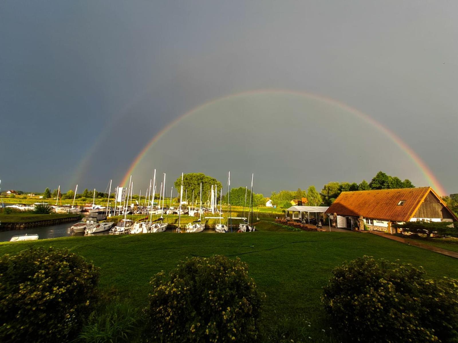 Hotel Marina Gorklo - Zurawi Kat Exteriér fotografie